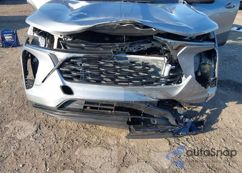 2025 Chevrolet Trax Fwd 2Rs from USA, damaged, VIN KL77LJEP5SC000172